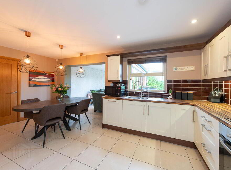 9 Grange Manor, Antrim, BT41 1BF