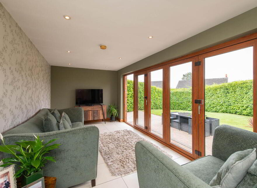 9 Grange Manor, Antrim, BT41 1BF