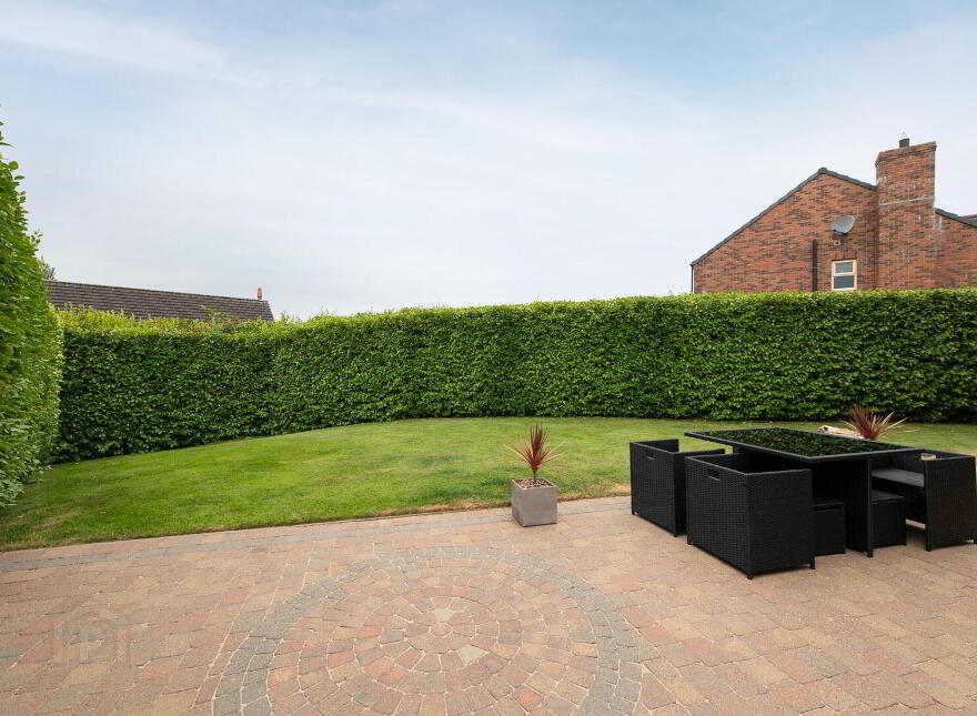 9 Grange Manor, Antrim, BT41 1BF