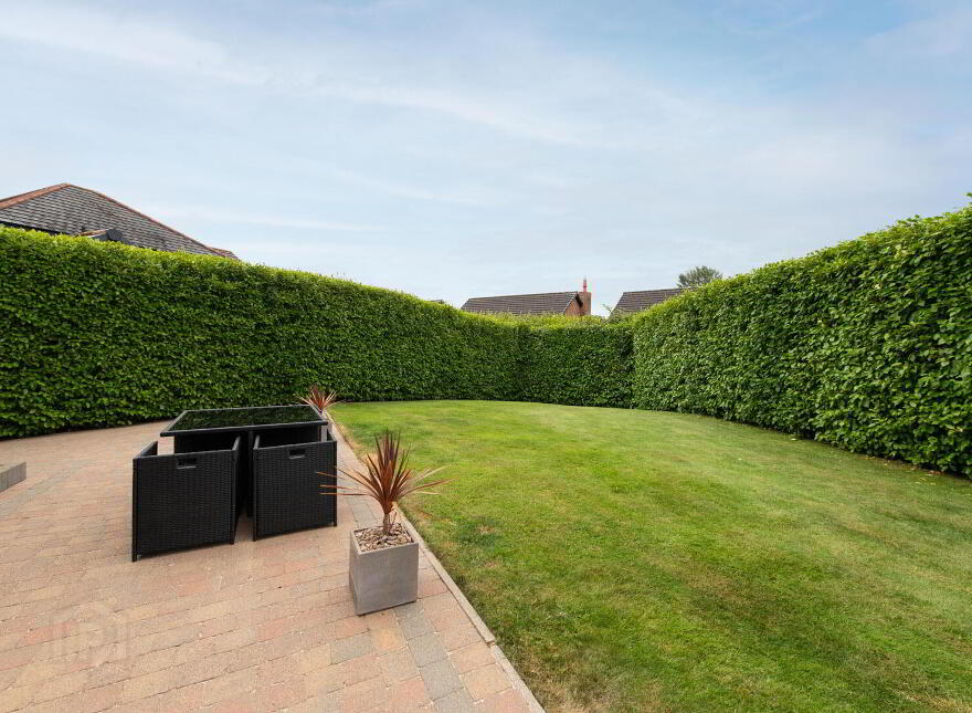9 Grange Manor, Antrim, BT41 1BF