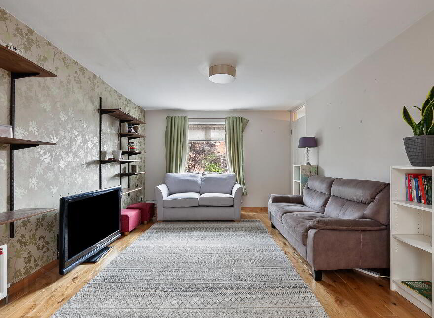 15 Kimona Street, Belfast, BT4 1LP