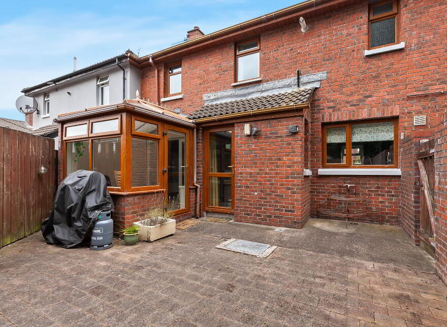 15 Kimona Street, Belfast, BT4 1LP