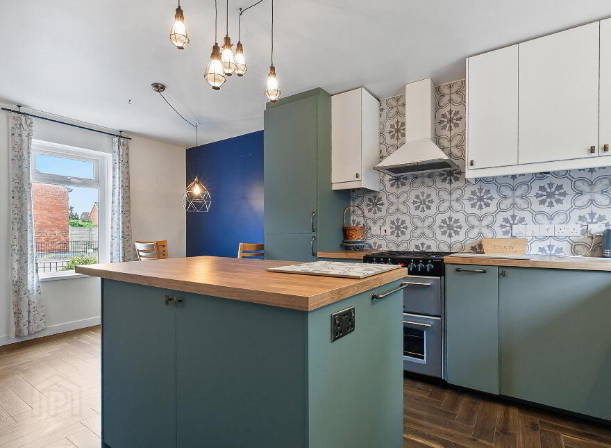 15 Kimona Street, Belfast, BT4 1LP