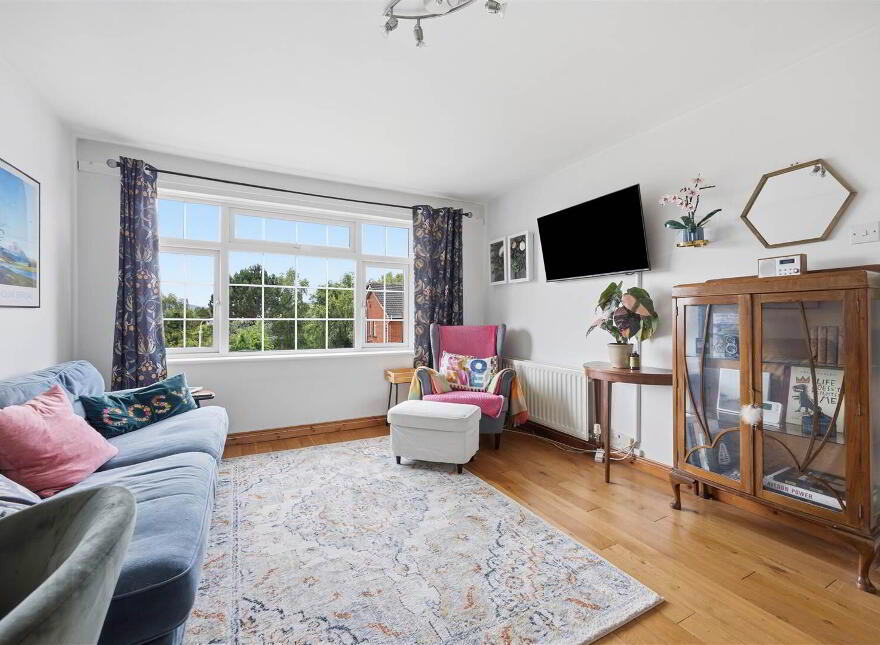 12a Strathearn Court, Holywood, BT18 9NR