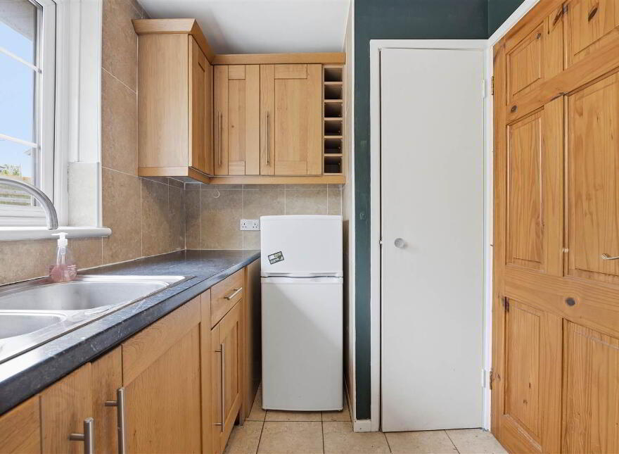 12a Strathearn Court, Holywood, BT18 9NR
