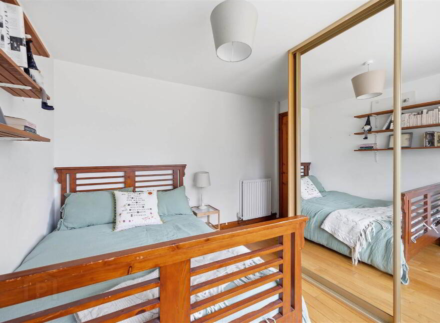 12a Strathearn Court, Holywood, BT18 9NR