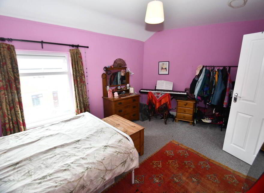 27 Harrogate Street, Falls Road, Belfast, BT12 7AT