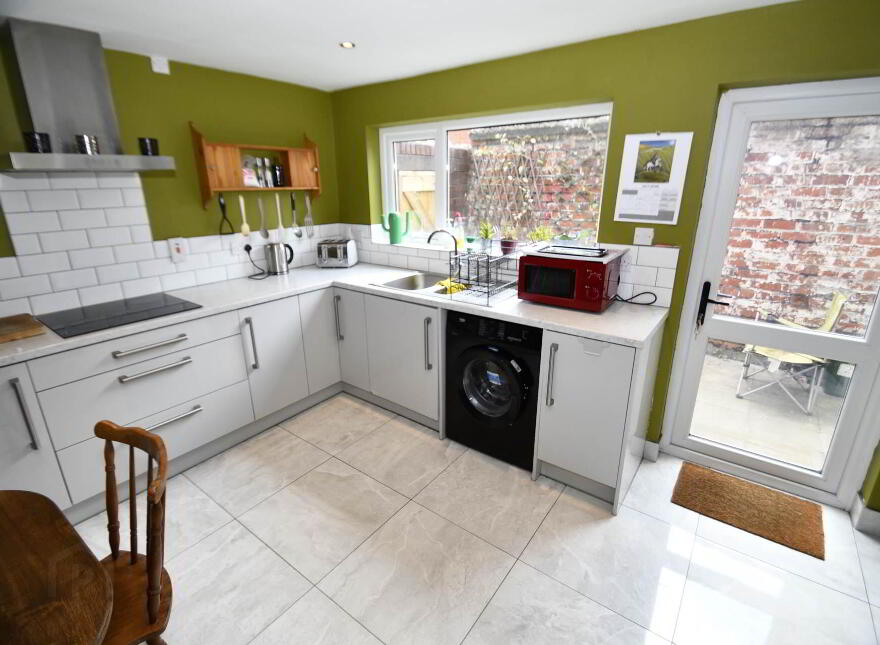 27 Harrogate Street, Falls Road, Belfast, BT12 7AT