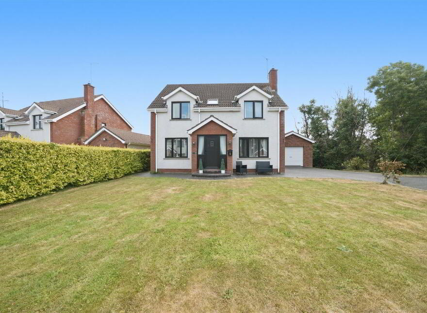 6 Rossconor Close, Annacloy, Downpatrick, BT30 9DY
