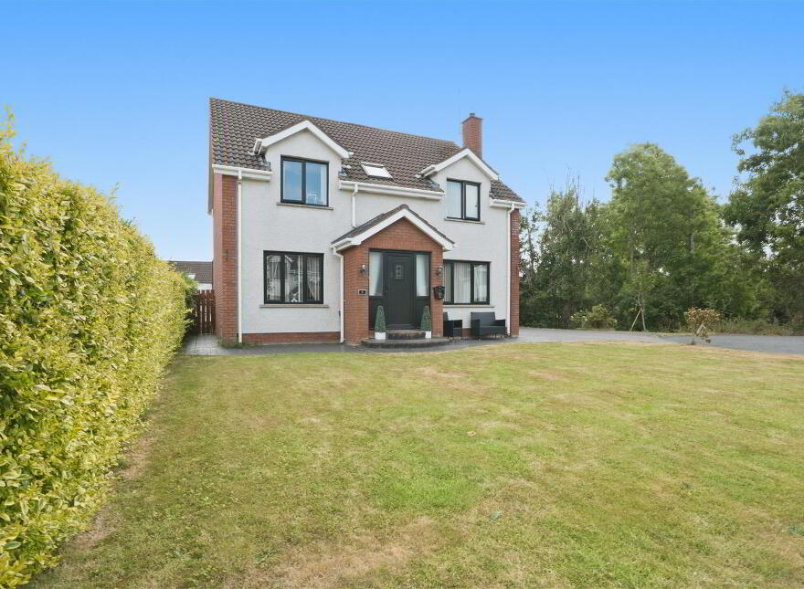 6 Rossconor Close, Annacloy, Downpatrick, BT30 9DY