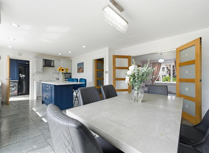 6 Rossconor Close, Annacloy, Downpatrick, BT30 9DY
