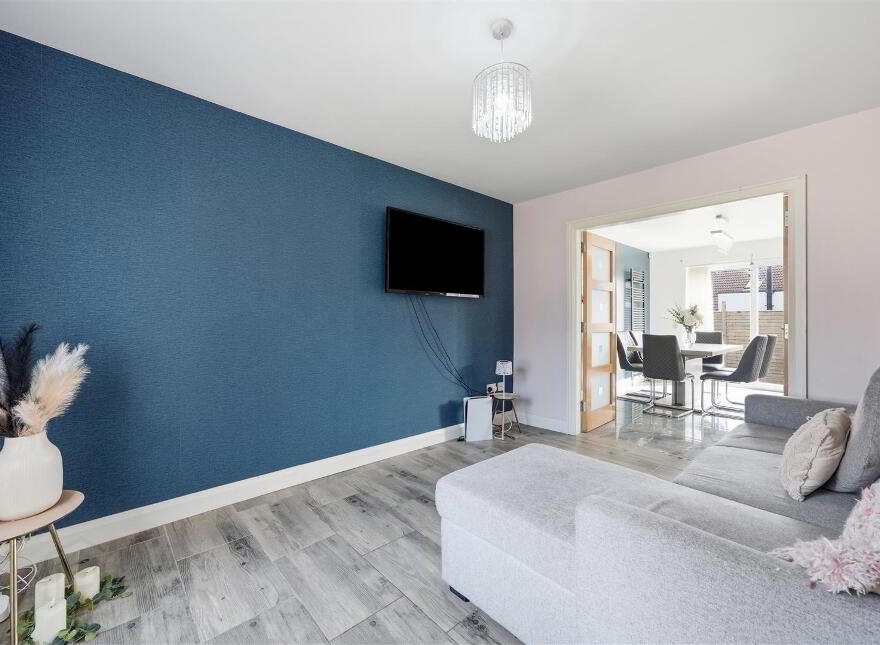 6 Rossconor Close, Annacloy, Downpatrick, BT30 9DY