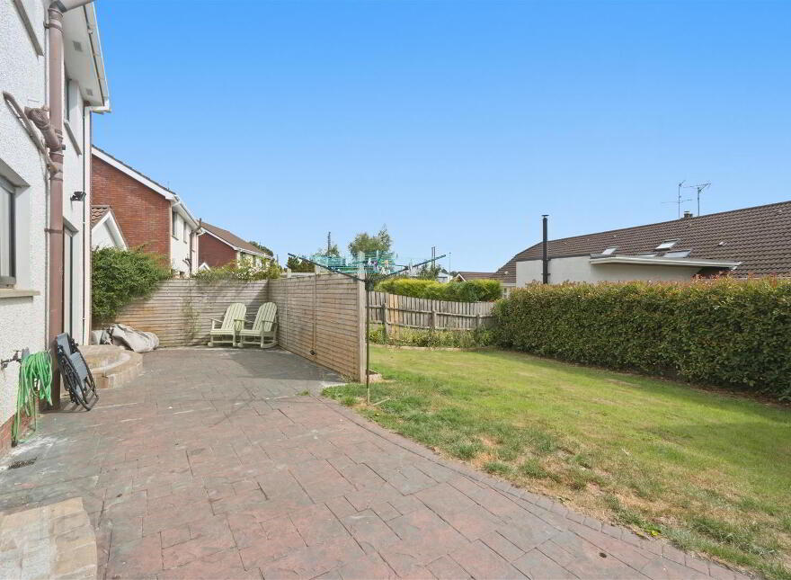 6 Rossconor Close, Annacloy, Downpatrick, BT30 9DY