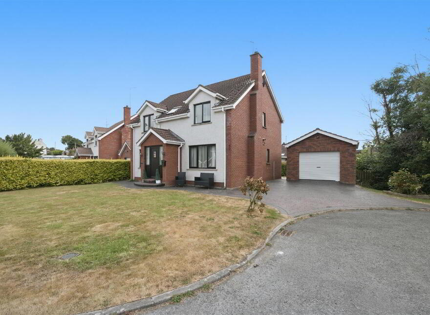 6 Rossconor Close, Annacloy, Downpatrick, BT30 9DY