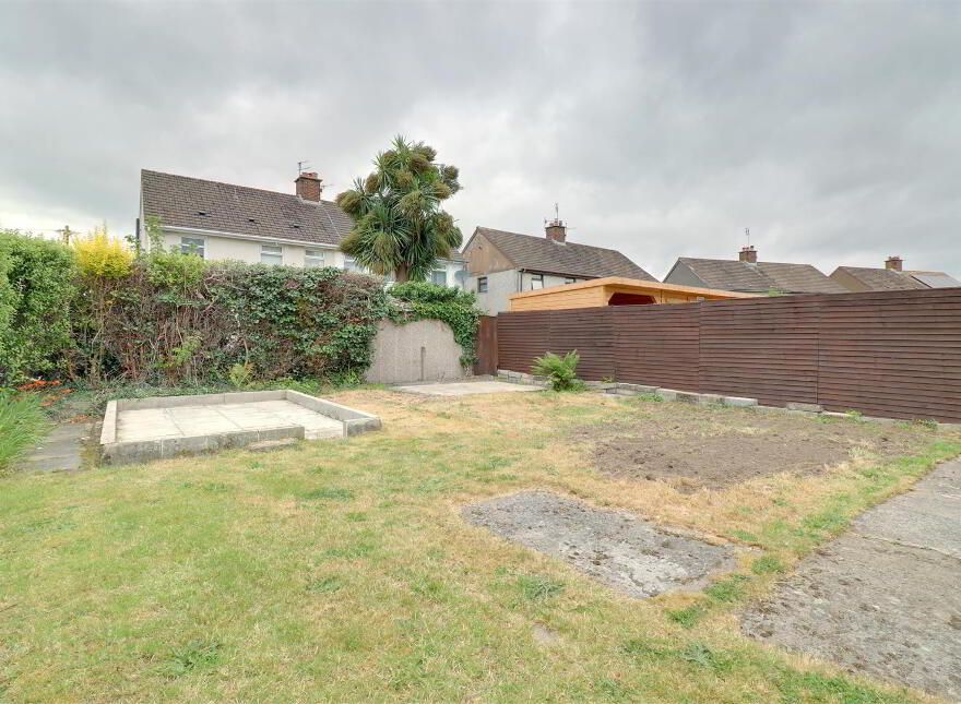 42 Trasnagh Drive, Newtownards, BT23 4PD