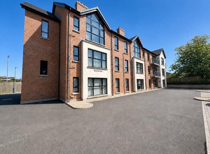Apt 12 Buskin Place, Carrickfergus, BT38 8ZN