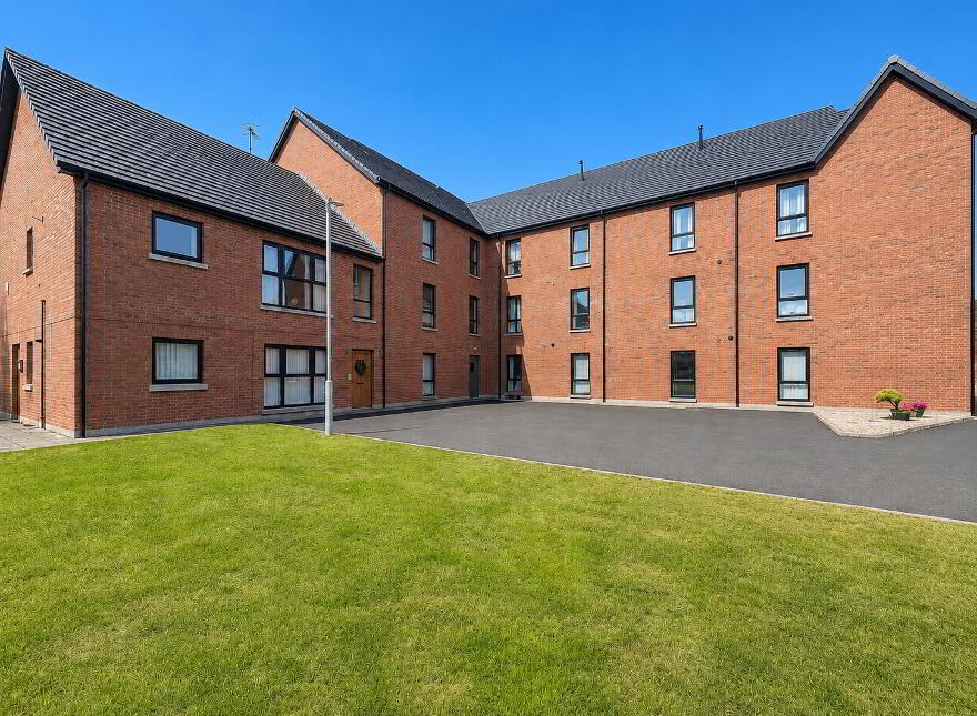 Apt 12 Buskin Place, Carrickfergus, BT38 8ZN