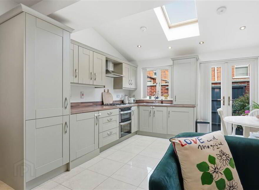 13 Ava Drive, Sunnyside Street, Belfast, BT7 3DW