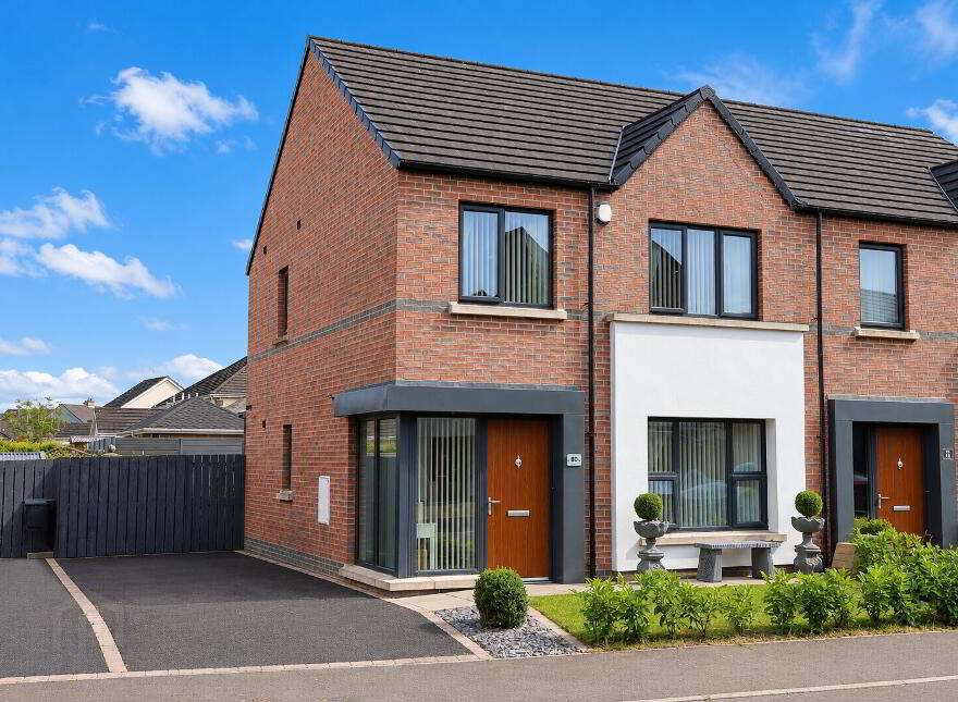 80 Broighter Gardens, Limavady, BT49 0FA