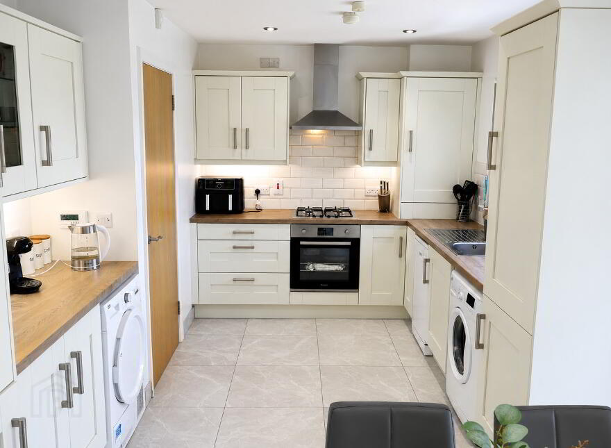 80 Broighter Gardens, Limavady, BT49 0FA
