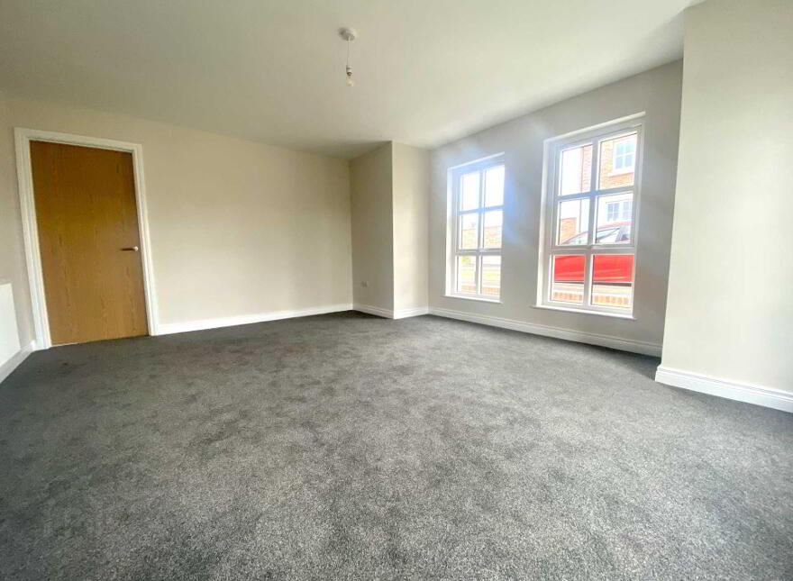 14 Ballyveigh Drive, Antrim, BT41 2FJ