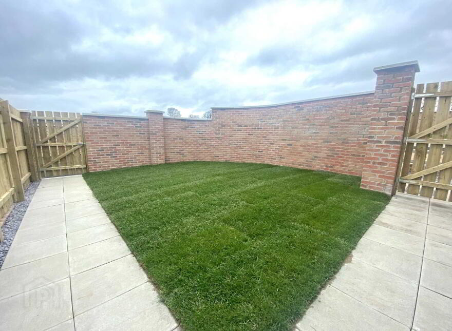 14 Ballyveigh Drive, Antrim, BT41 2FJ