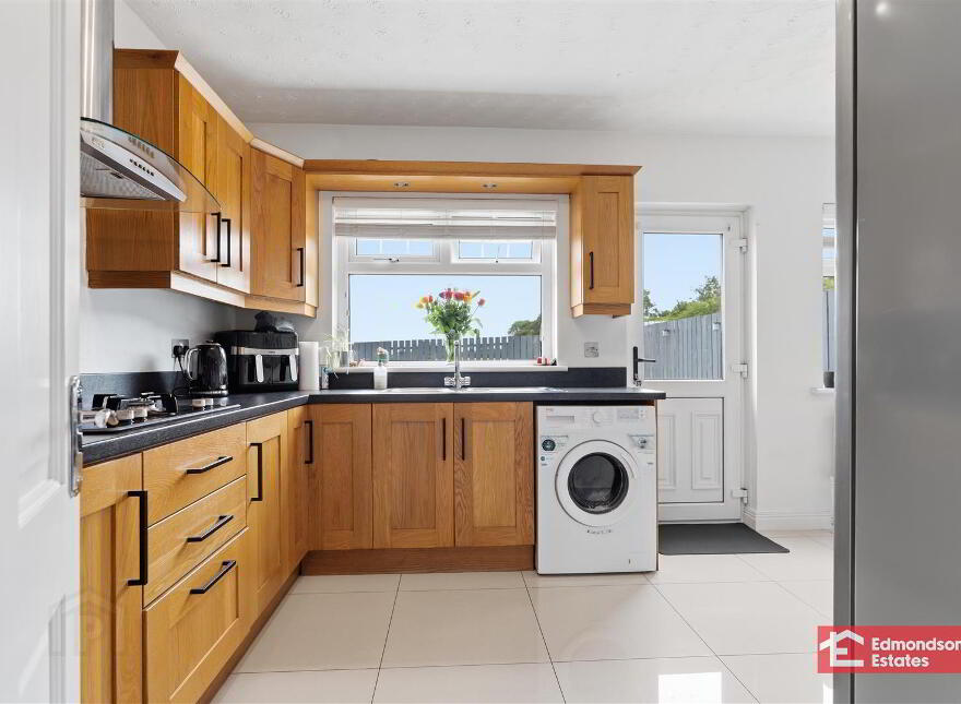 78 Fenaghy Park, Galgorm, Ballymena, BT42 1JT