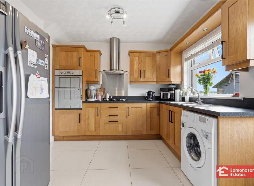 78 Fenaghy Park, Galgorm, Ballymena, BT42 1JT