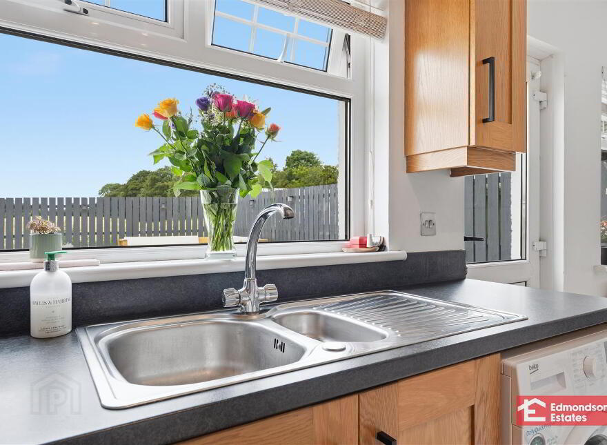 78 Fenaghy Park, Galgorm, Ballymena, BT42 1JT