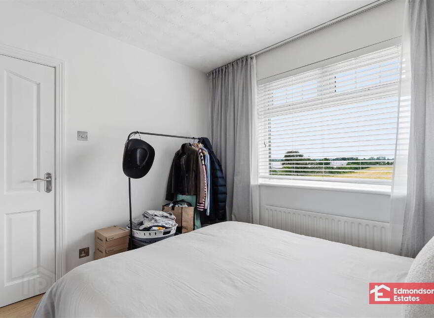 78 Fenaghy Park, Galgorm, Ballymena, BT42 1JT