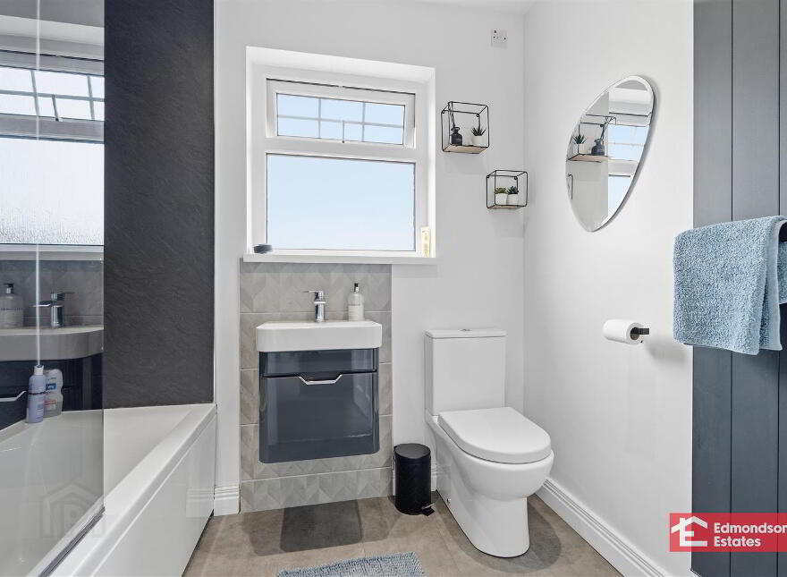 78 Fenaghy Park, Galgorm, Ballymena, BT42 1JT