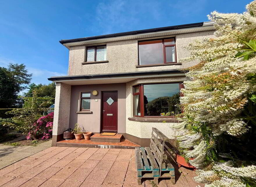 85 Stuart Park, Ballymoney, BT53 7BG