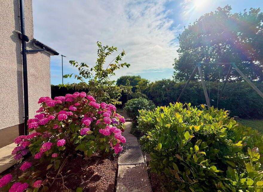 85 Stuart Park, Ballymoney, BT53 7BG
