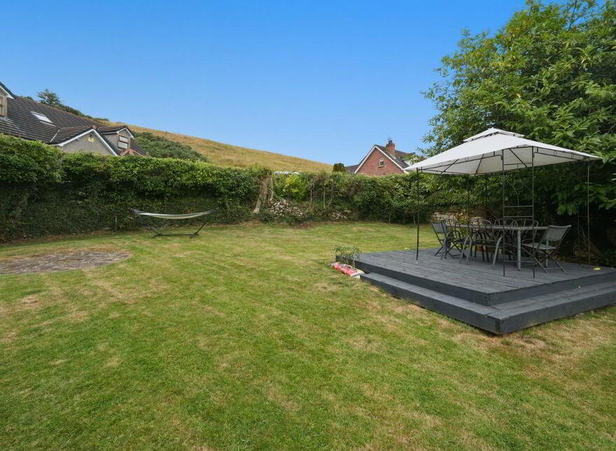 6 Connor Park, Ballynahinch, BT24 8HN