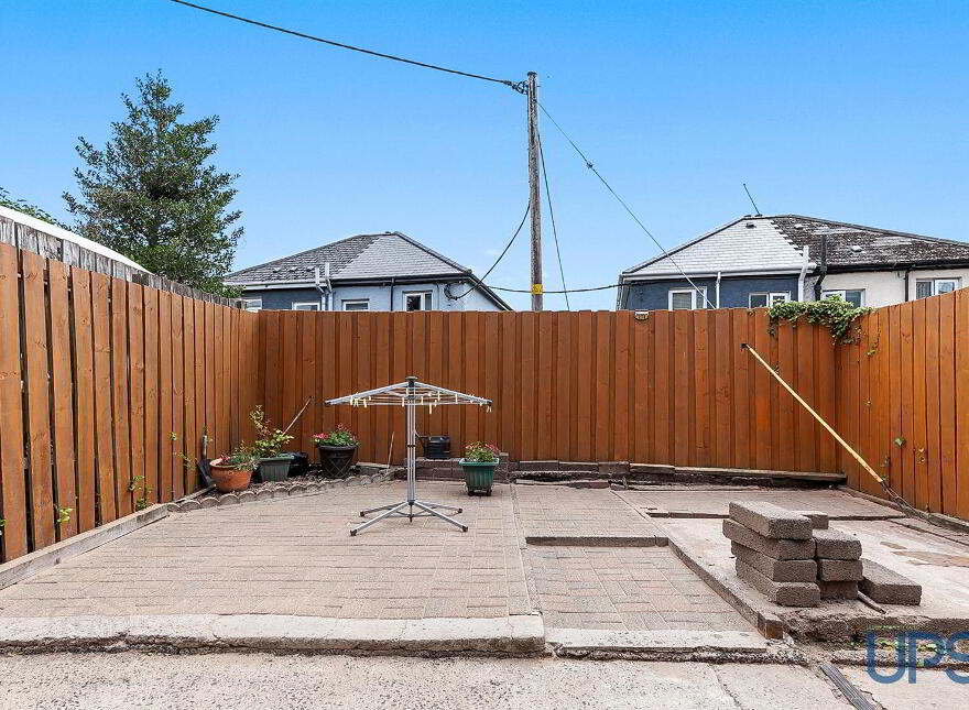 37 Sunnyhill Park, Dunmurry, Belfast, BT17 0PY