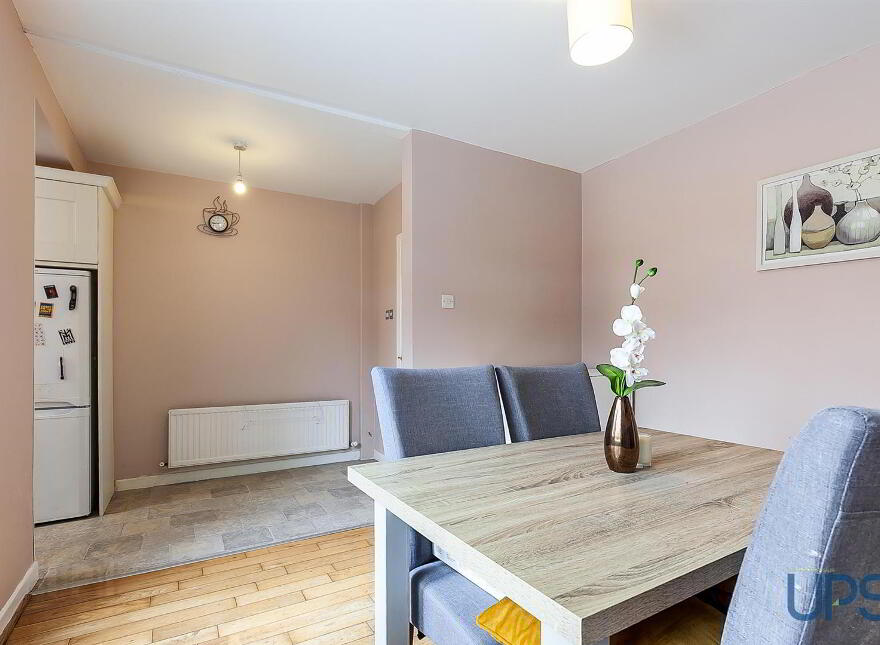 37 Sunnyhill Park, Dunmurry, Belfast, BT17 0PY