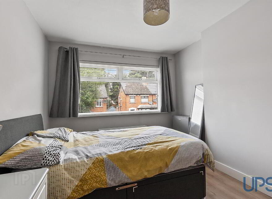 37 Sunnyhill Park, Dunmurry, Belfast, BT17 0PY