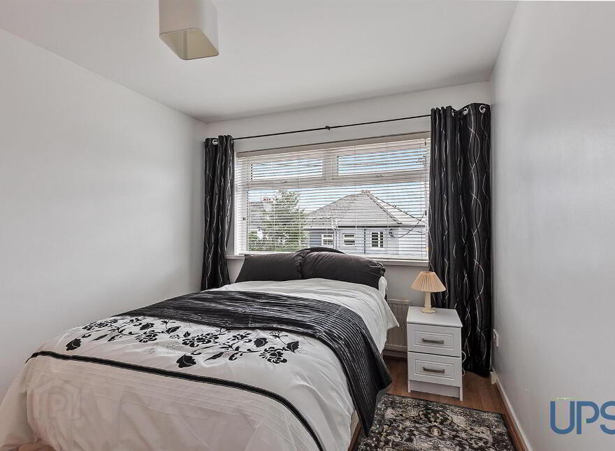 37 Sunnyhill Park, Dunmurry, Belfast, BT17 0PY