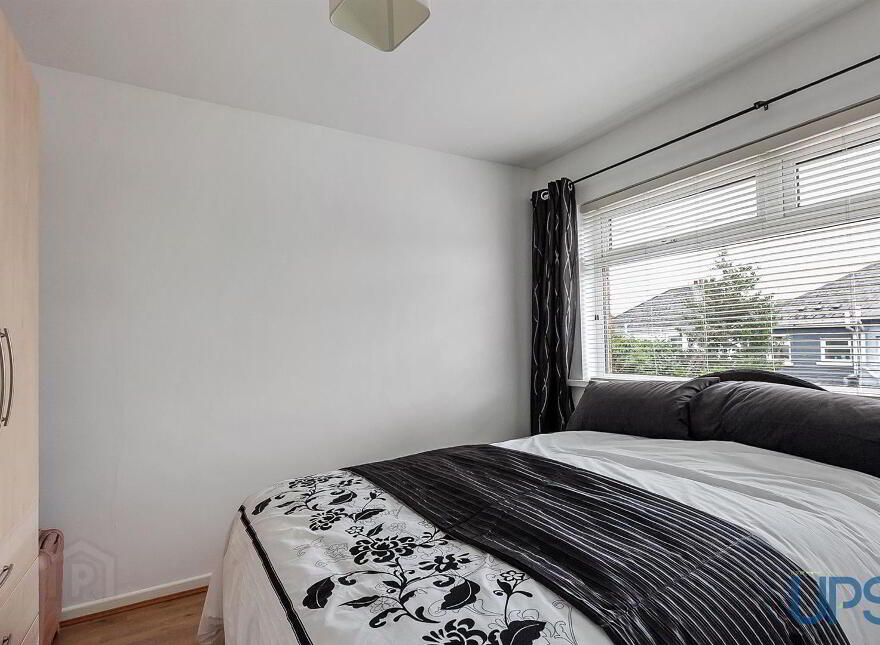 37 Sunnyhill Park, Dunmurry, Belfast, BT17 0PY