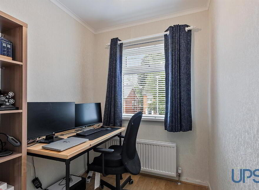 37 Sunnyhill Park, Dunmurry, Belfast, BT17 0PY