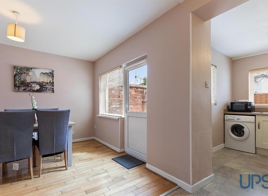 37 Sunnyhill Park, Dunmurry, Belfast, BT17 0PY