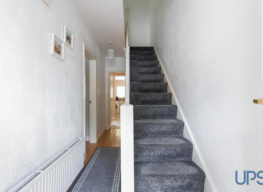 37 Sunnyhill Park, Dunmurry, Belfast, BT17 0PY