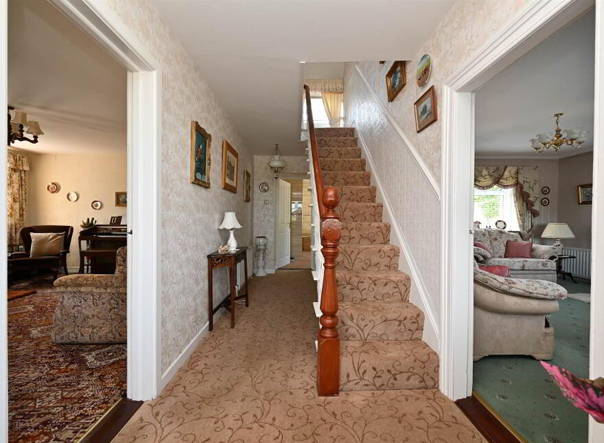 33 Peartree Road, Saintfield, BT24 8YB