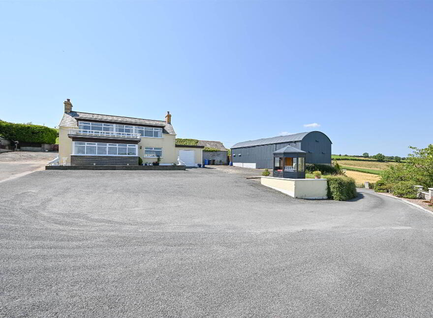 33 Peartree Road, Saintfield, BT24 8YB