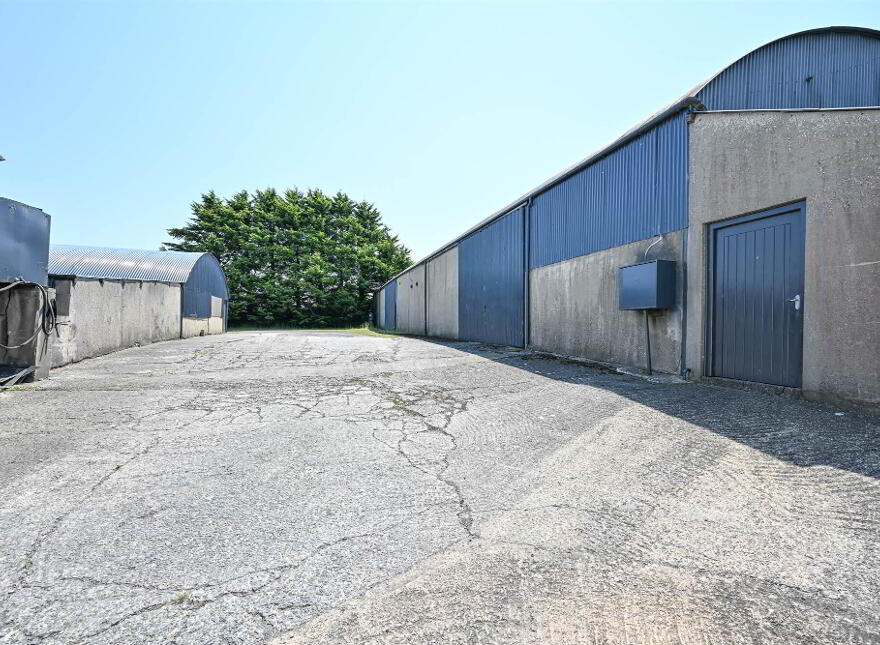33 Peartree Road, Saintfield, BT24 8YB