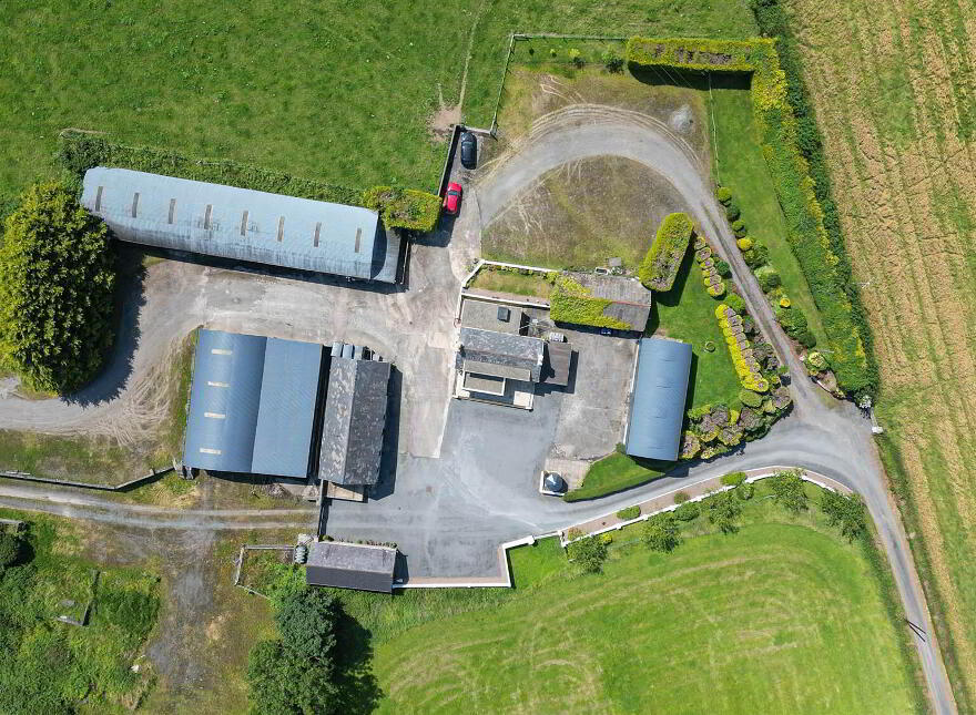 33 Peartree Road, Saintfield, BT24 8YB
