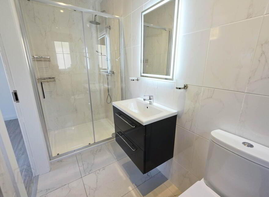 82 Loughview Meadows, Enniskillen, BT74 5PL