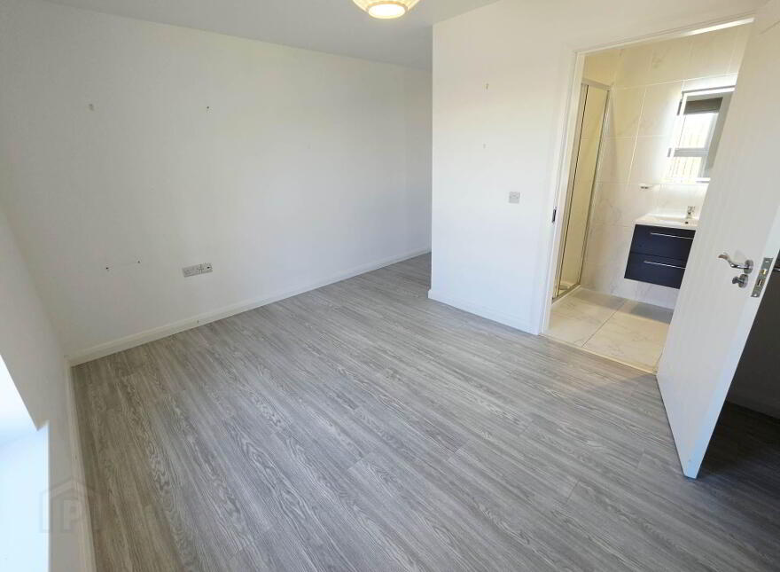 82 Loughview Meadows, Enniskillen, BT74 5PL