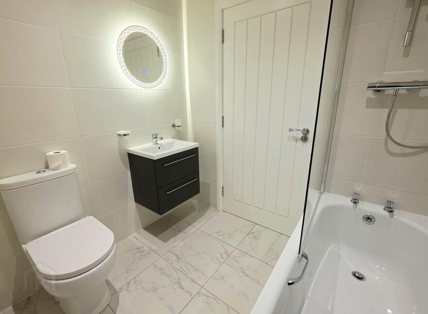 82 Loughview Meadows, Enniskillen, BT74 5PL