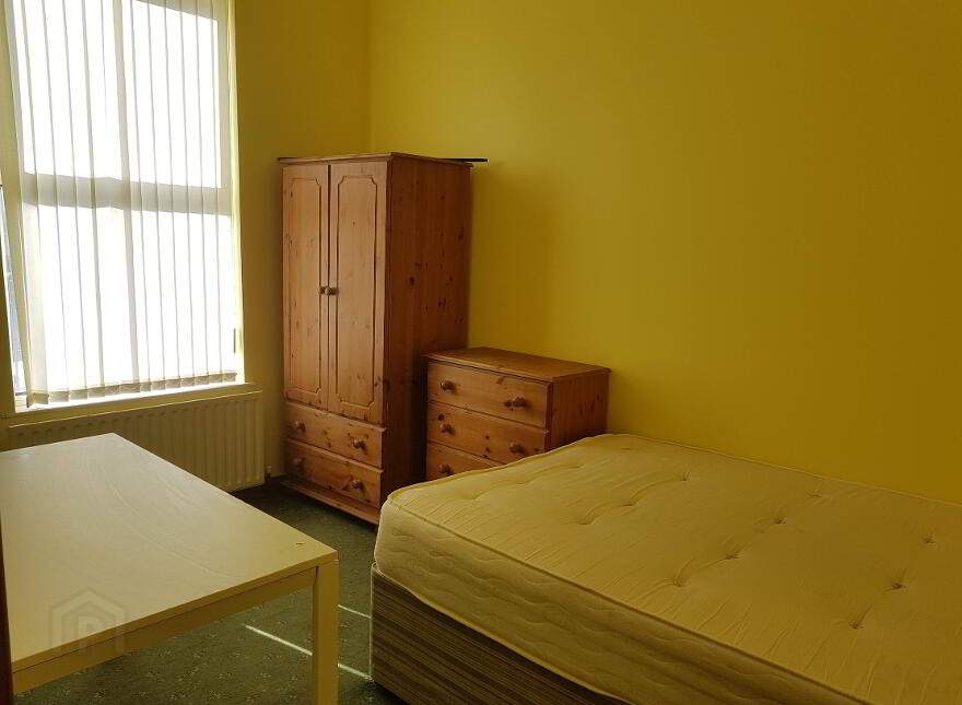 Apt 2, 25 Wellesley Avenue, Belfast, BT9 6DG